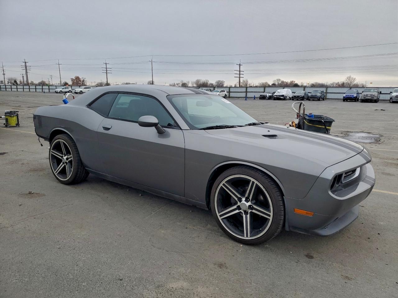 2012 DODGE Challenger