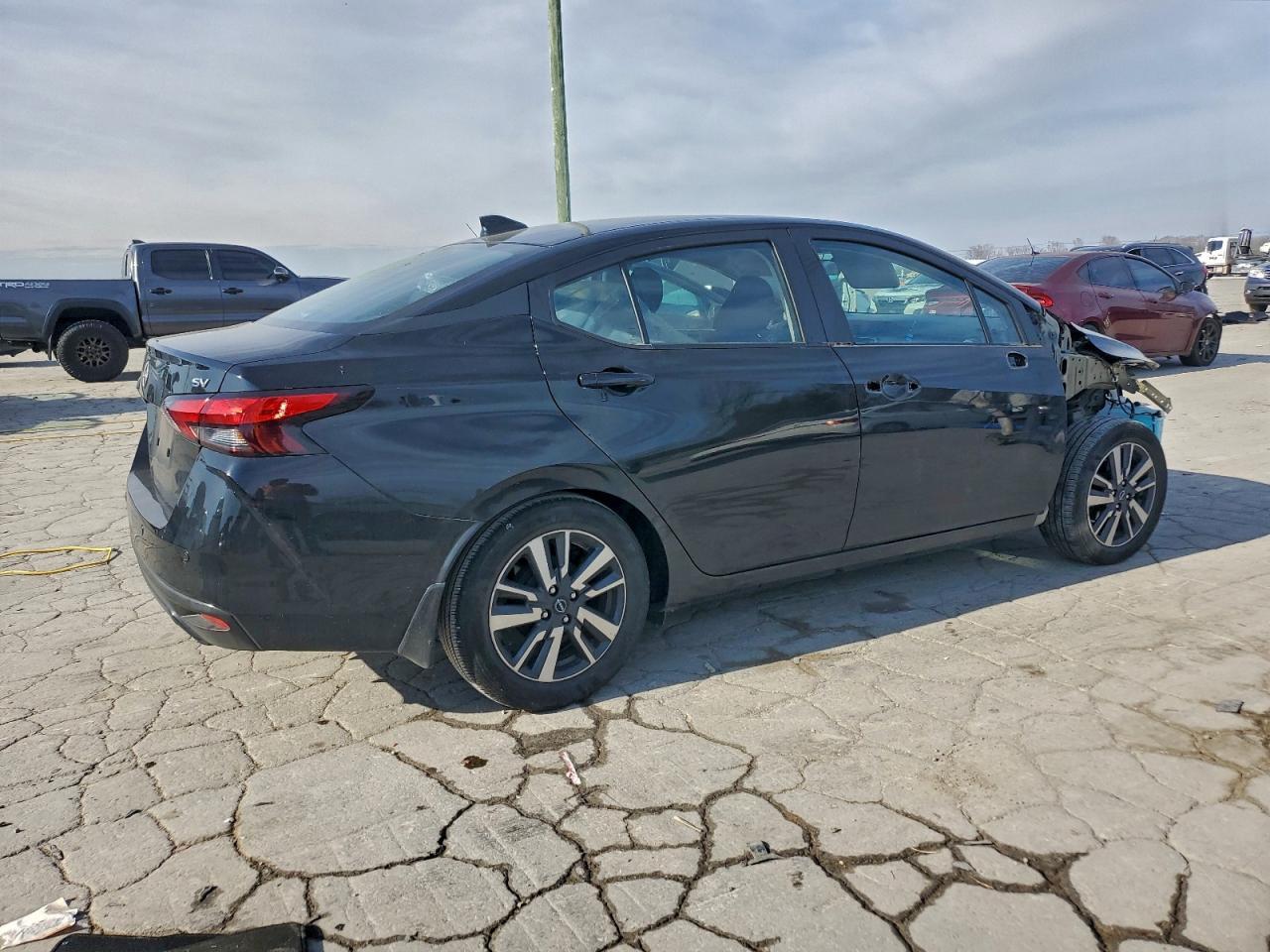 2024 NISSAN VERSA