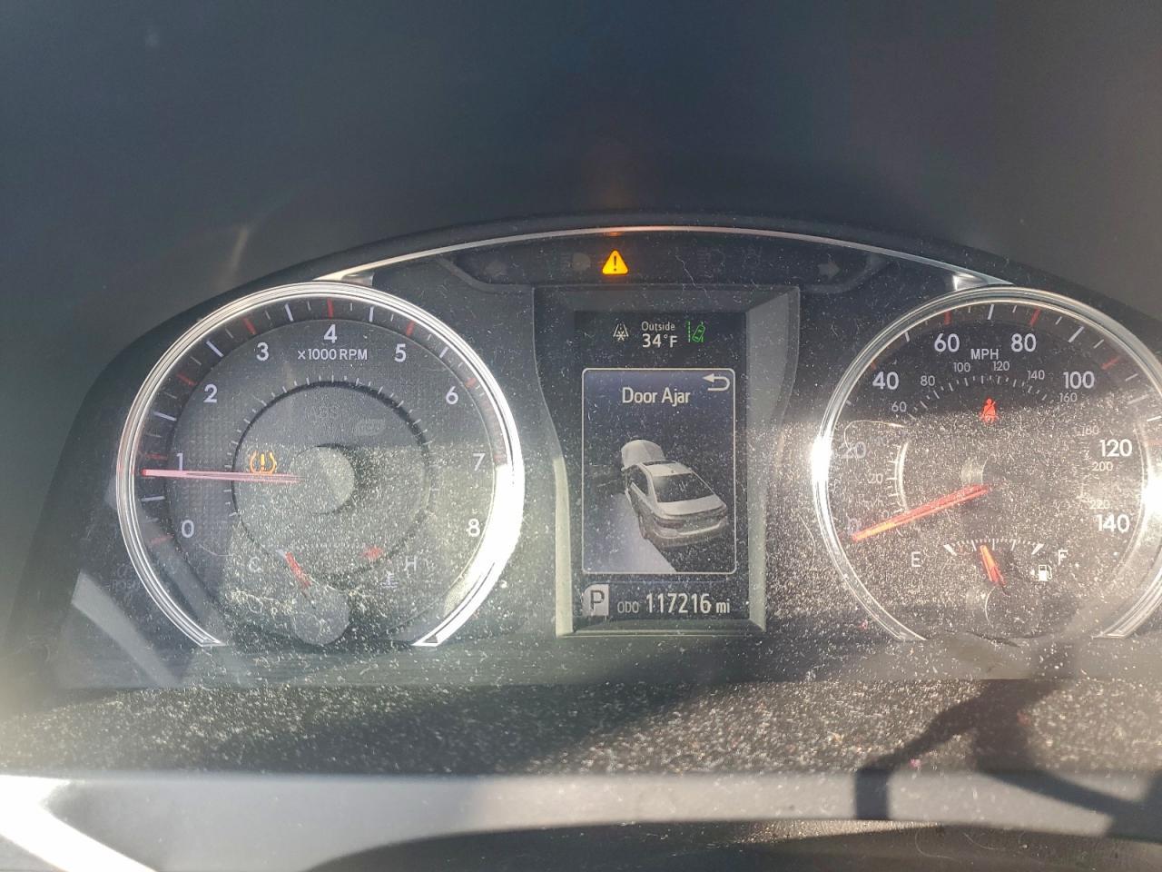 2016 TOYOTA CAMRY