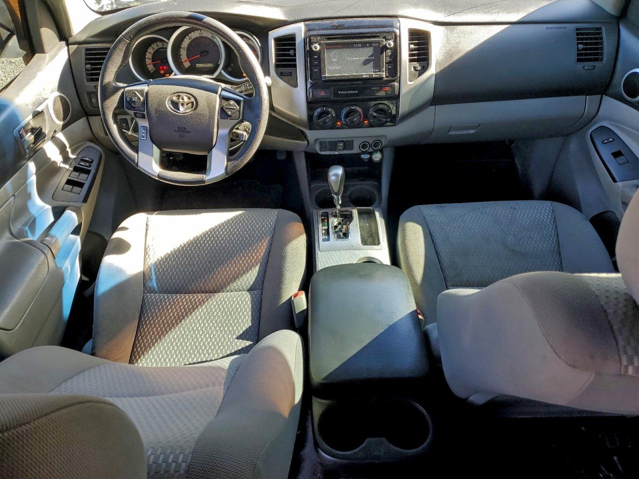 2015 TOYOTA TACOMA