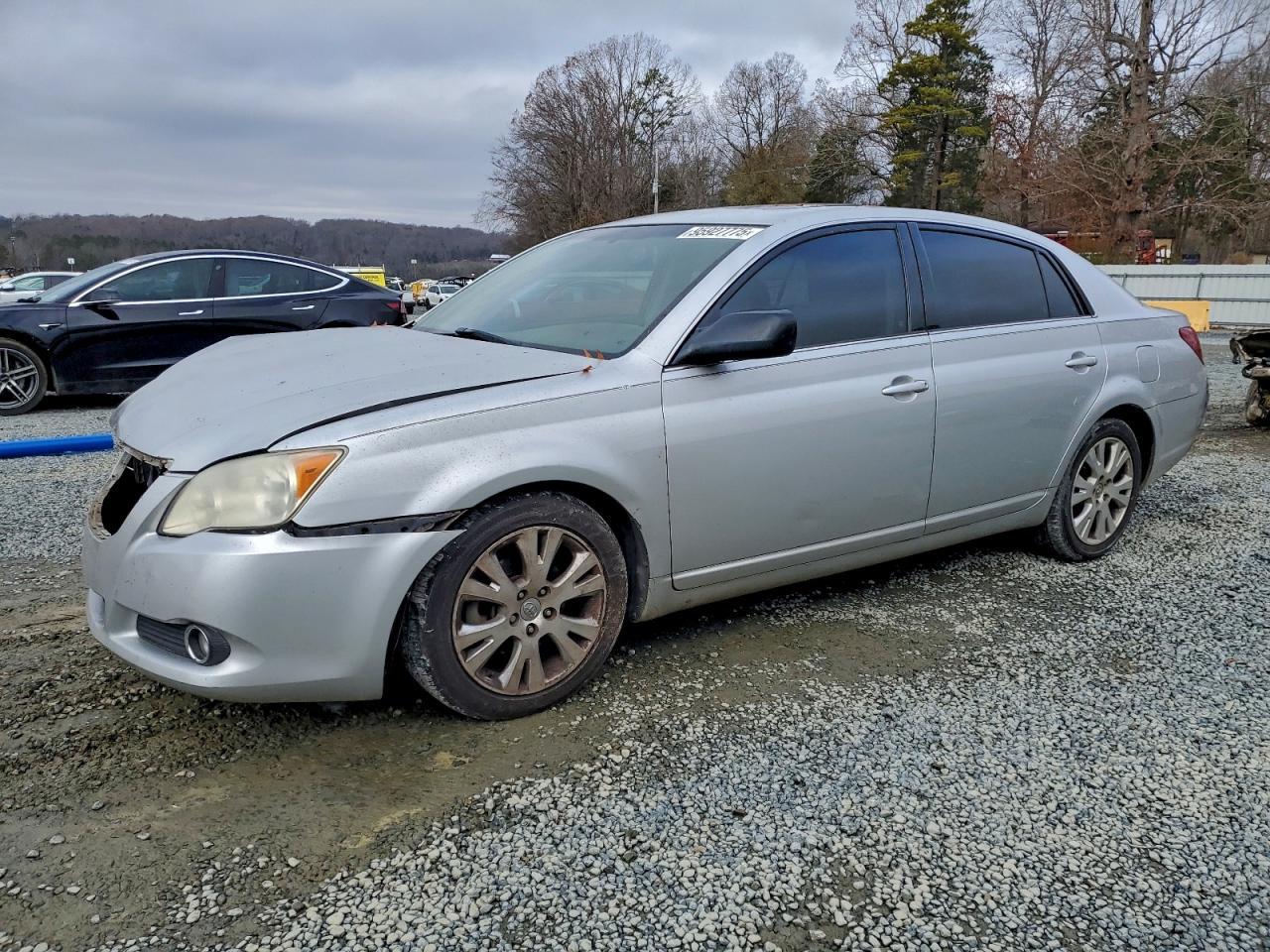 2008 TOYOTA Avalon