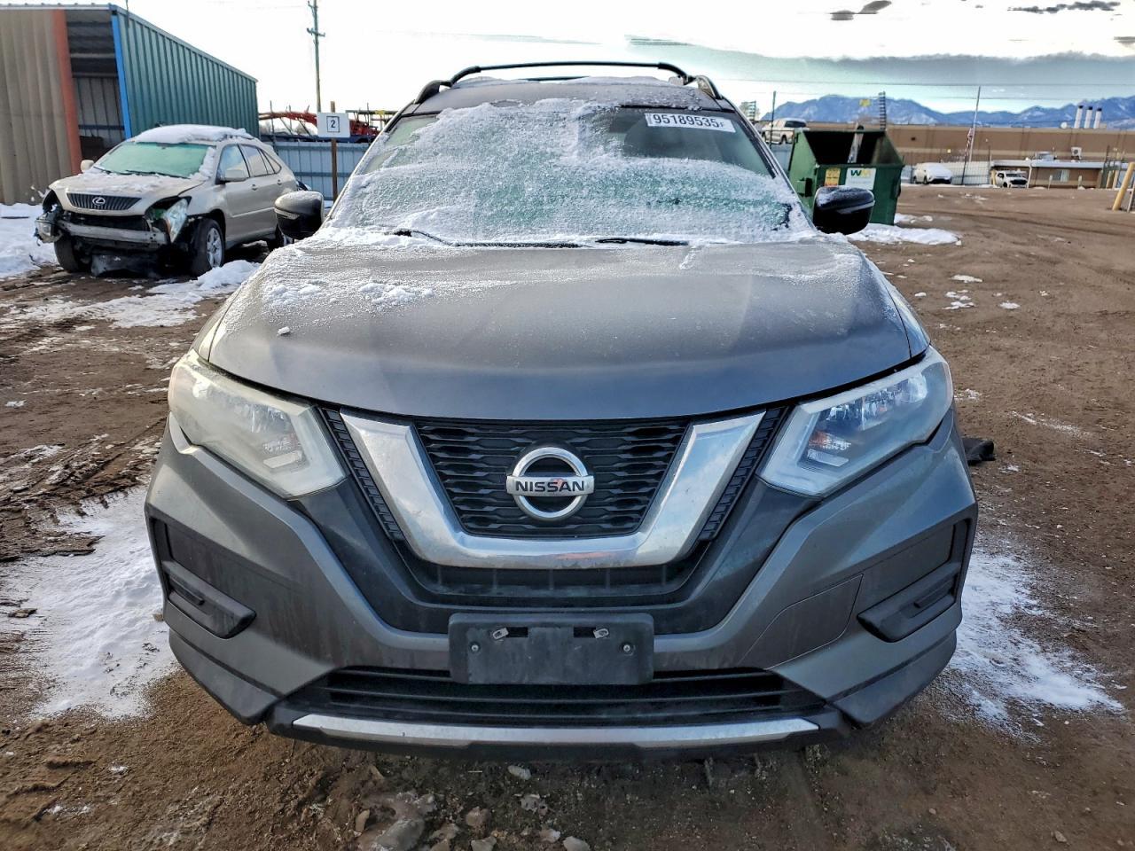 2017 NISSAN ROGUE