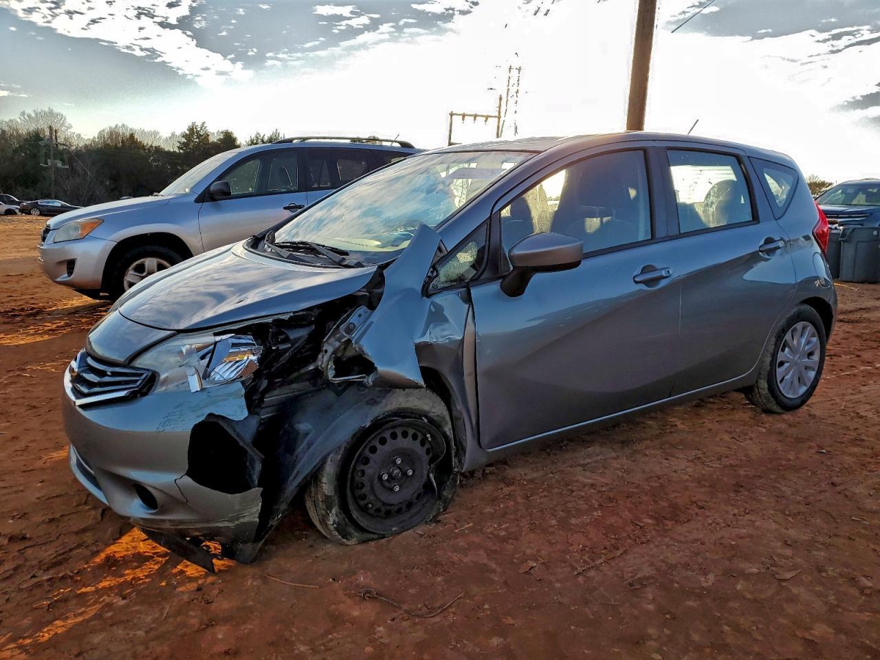2015 NISSAN Versa Note