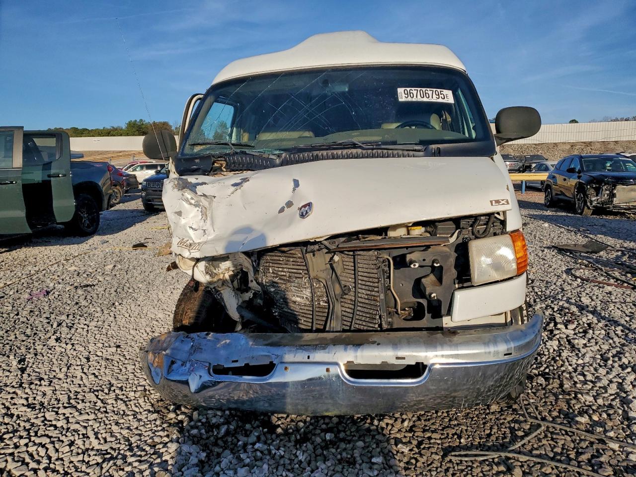 1999 DODGE RAM VAN