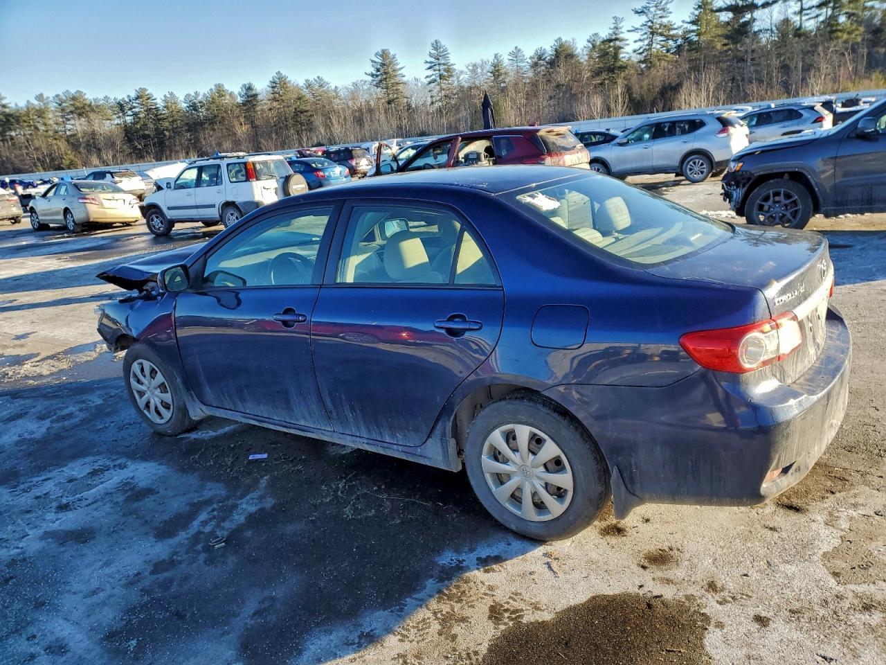 2011 TOYOTA COROLLA