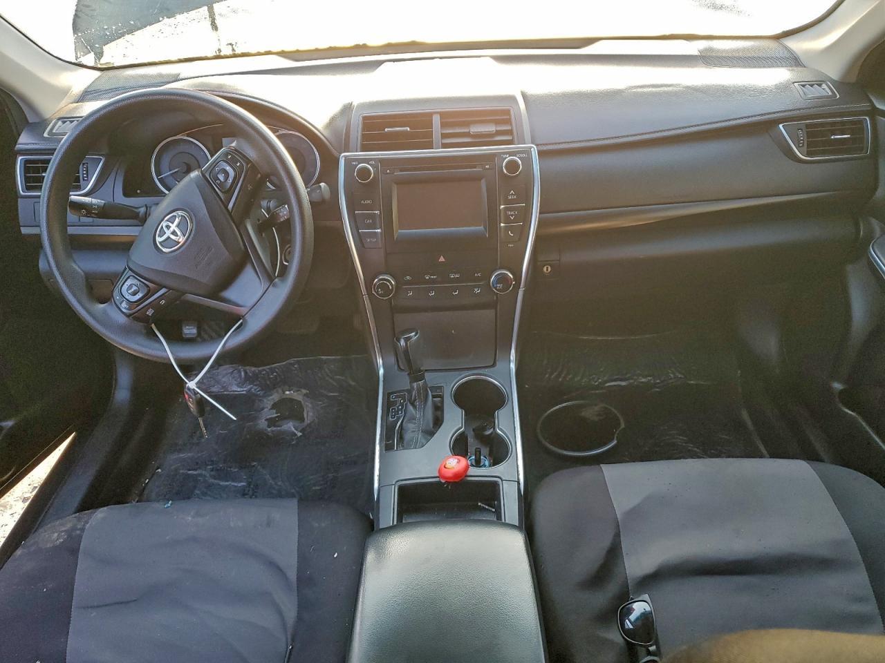 2016 TOYOTA CAMRY