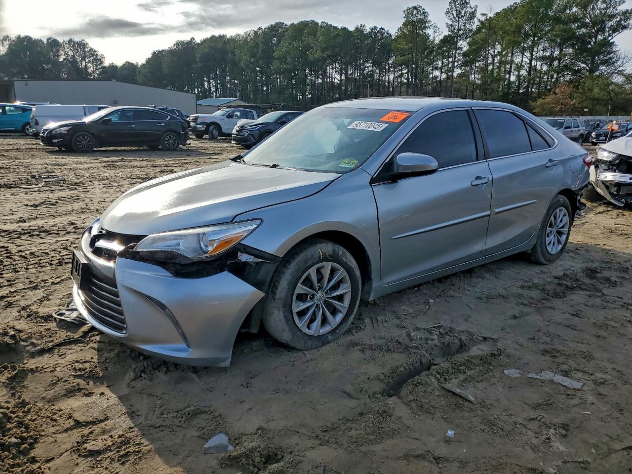 2017 TOYOTA CAMRY