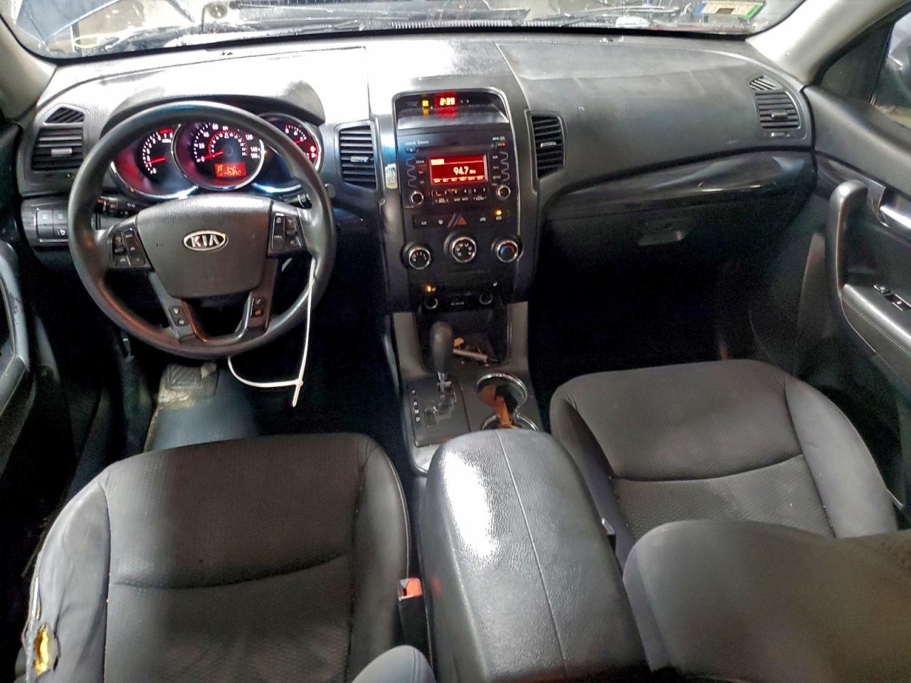 2011 KIA SORENTO