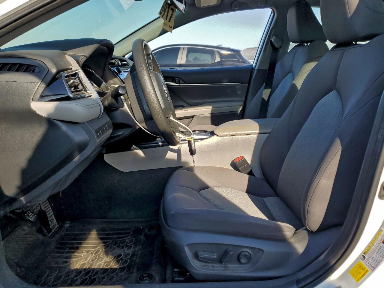 2020 TOYOTA CAMRY