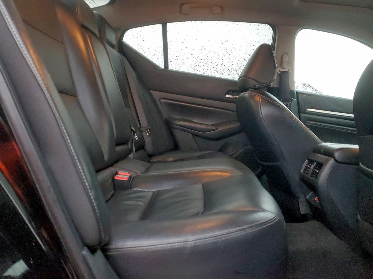 2019 NISSAN ALTIMA
