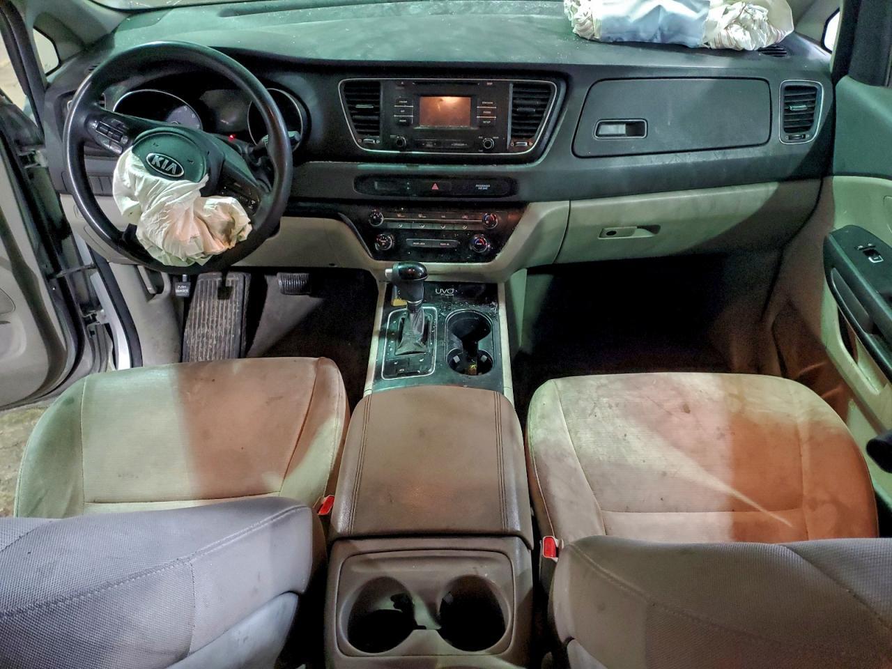 2015 KIA SEDONA