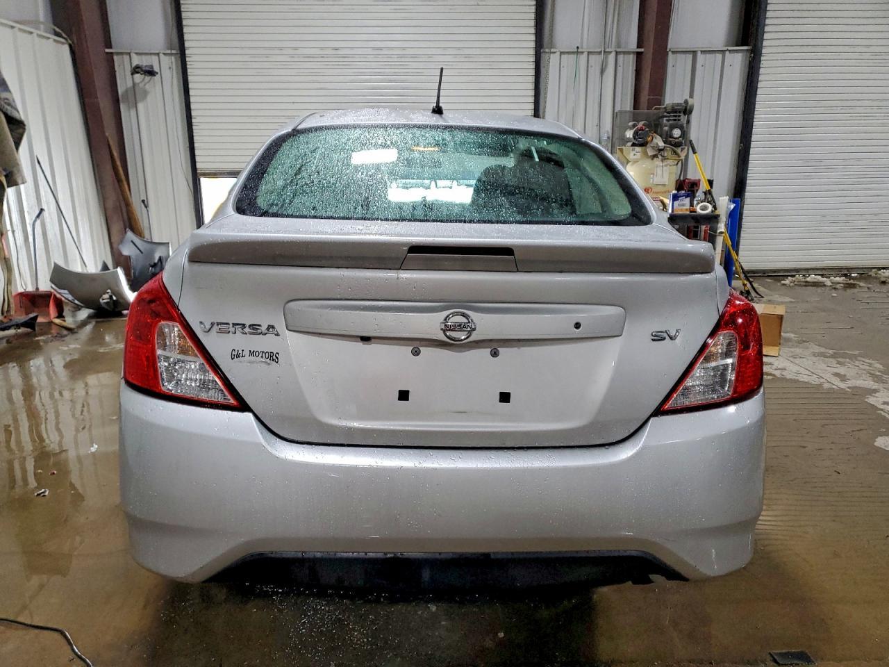 2018 NISSAN VERSA