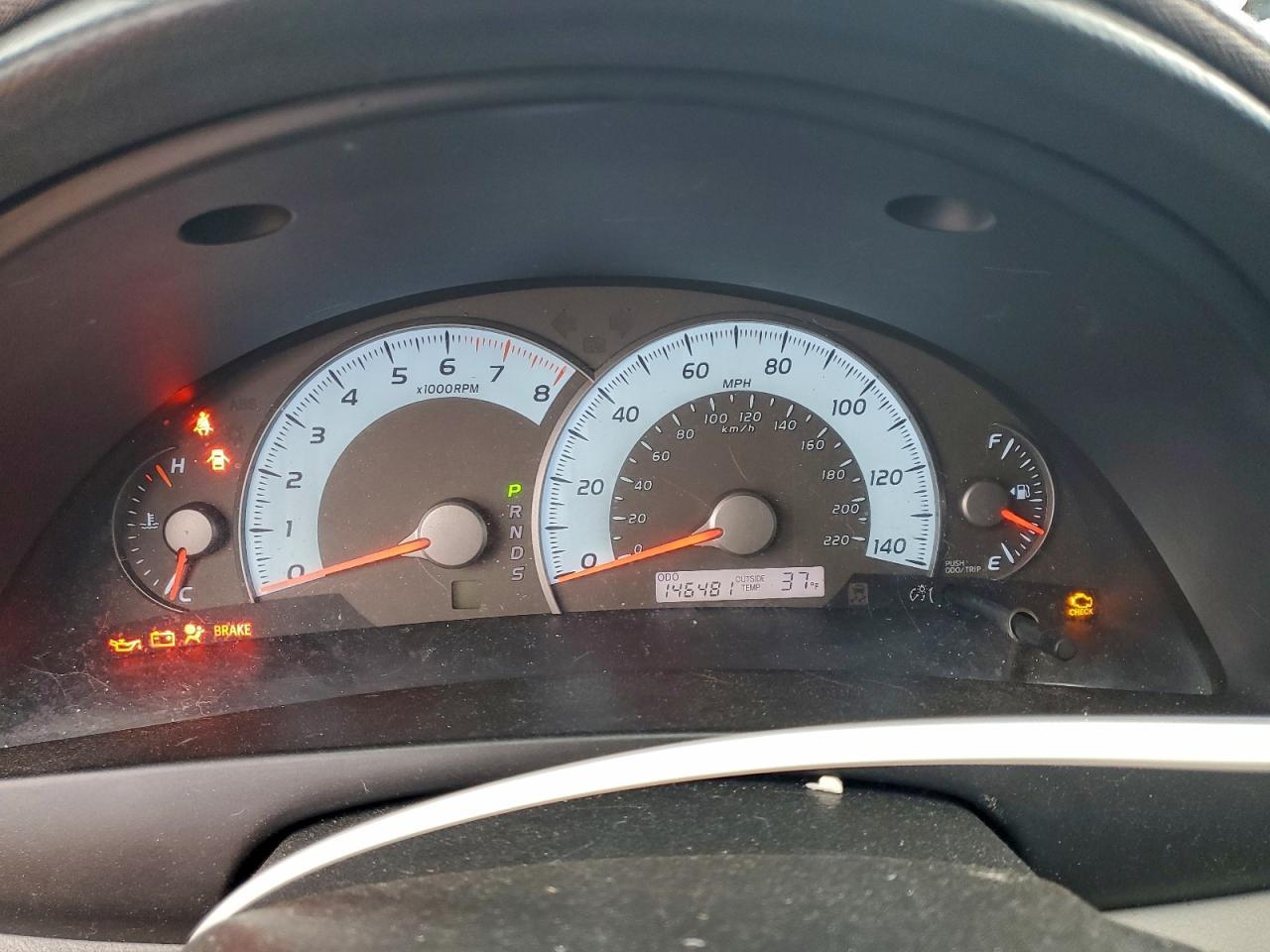 2011 TOYOTA CAMRY