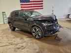 2023 VOLVO XC40