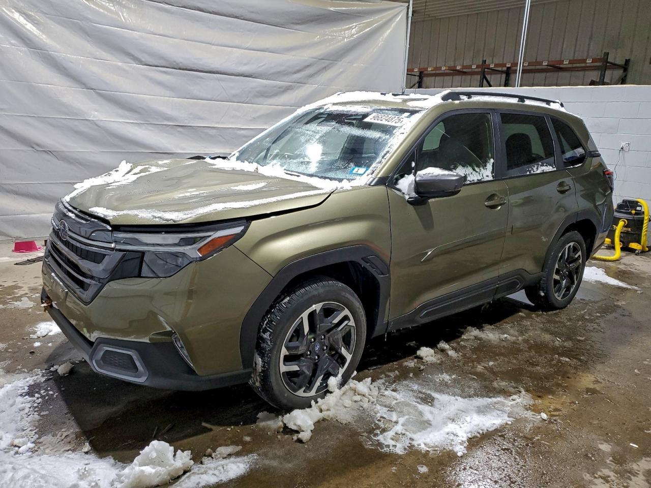 2025 SUBARU FORESTER