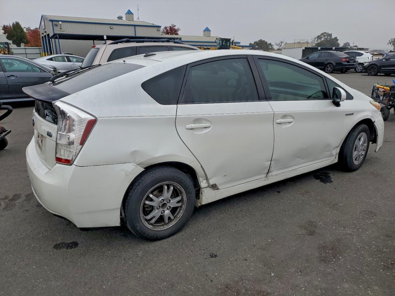 2011 TOYOTA PRIUS