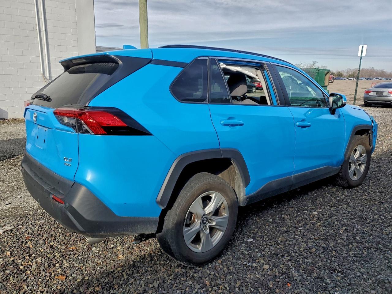 2019 TOYOTA RAV4