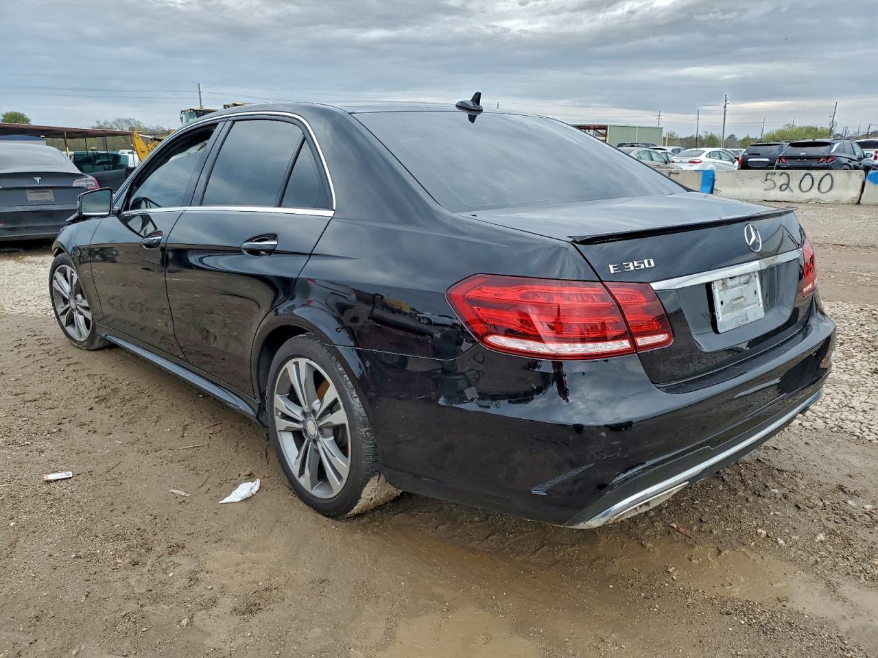 2016 MERCEDES-BENZ E-Class