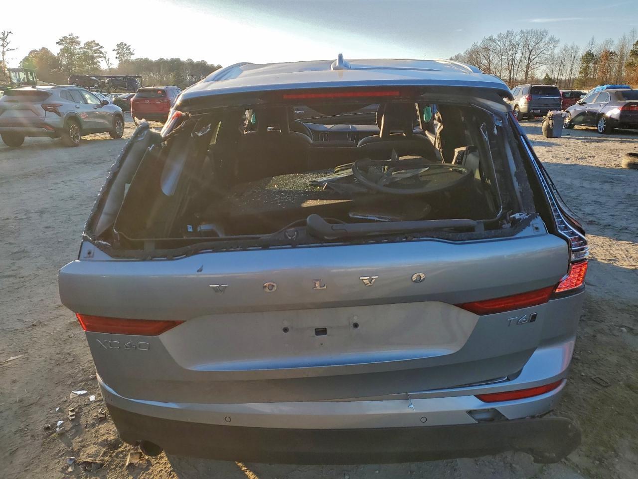 2018 VOLVO XC60