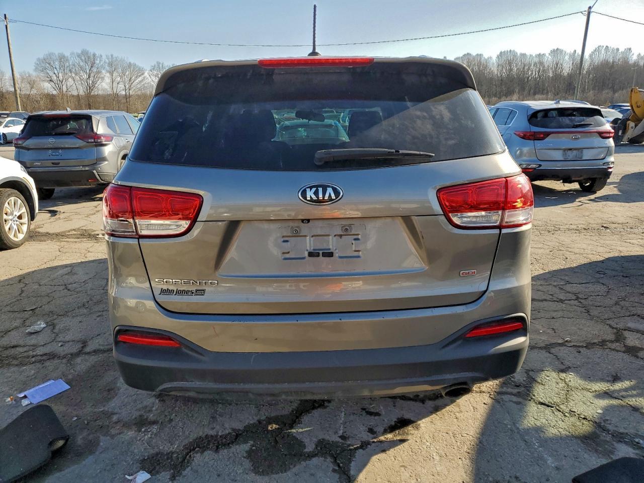 2016 KIA SORENTO