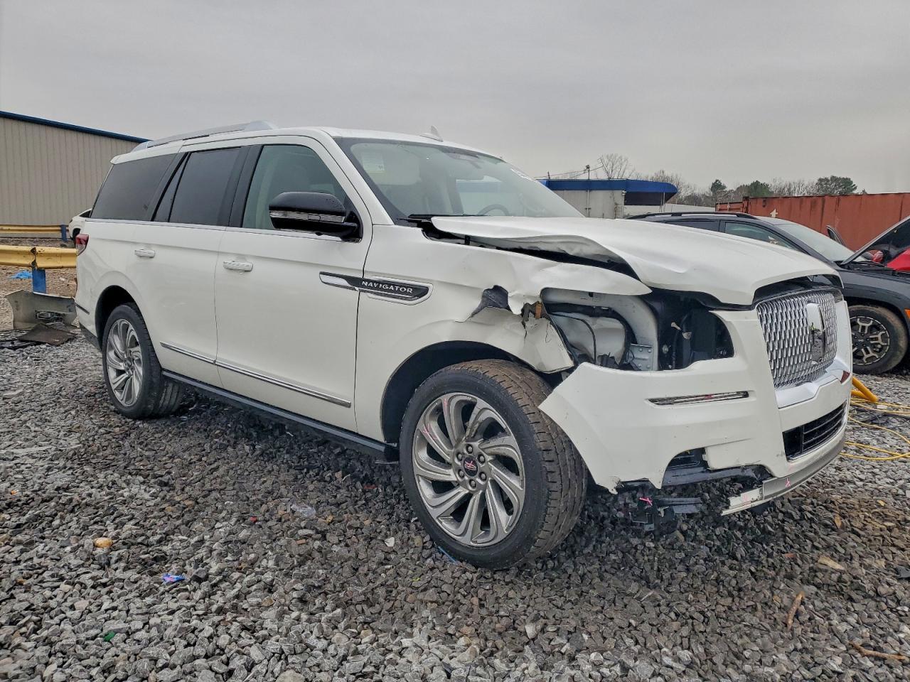 2024 LINCOLN Navigator