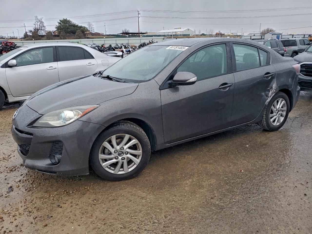 2013 MAZDA 3