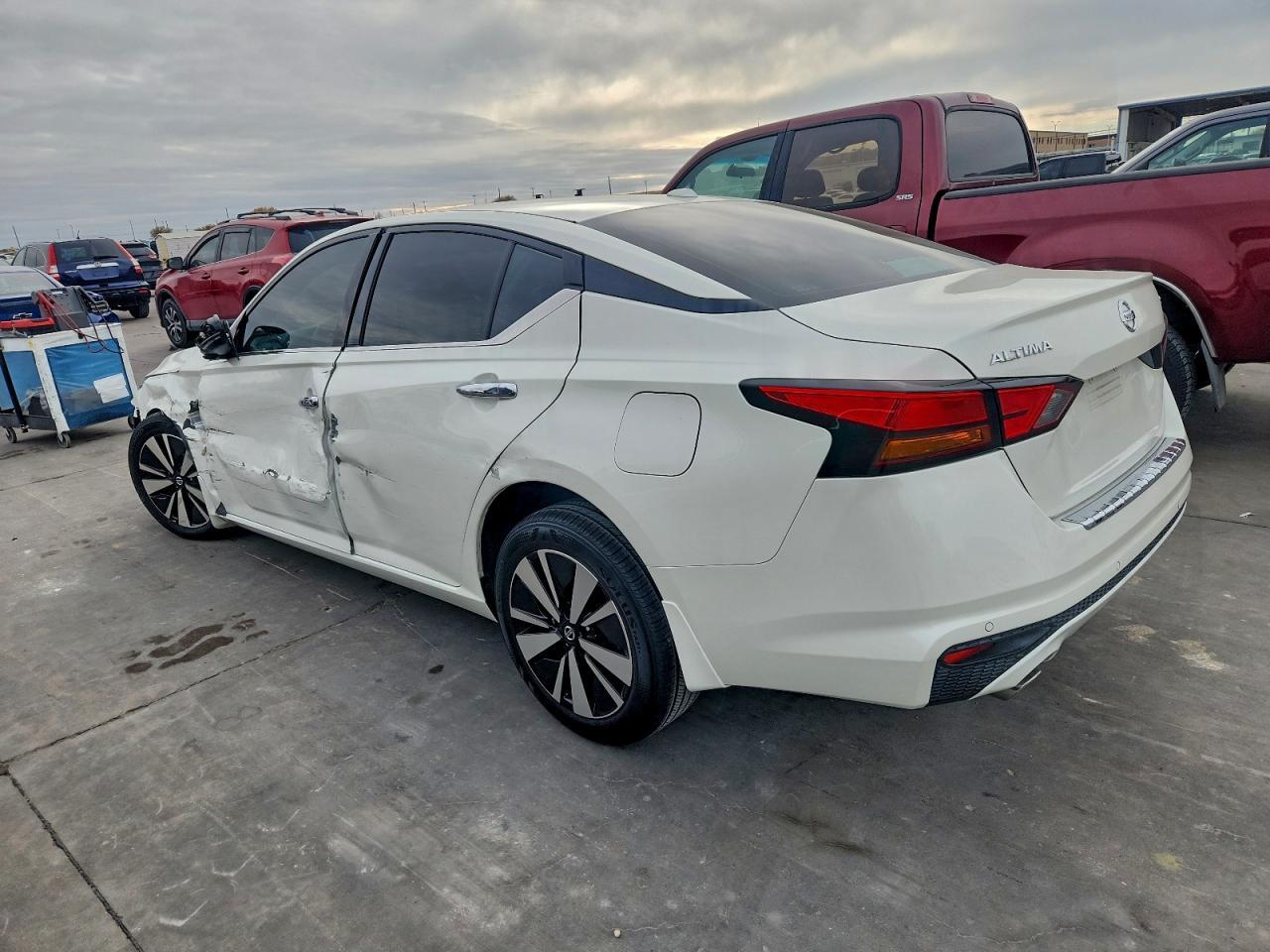 2021 NISSAN ALTIMA