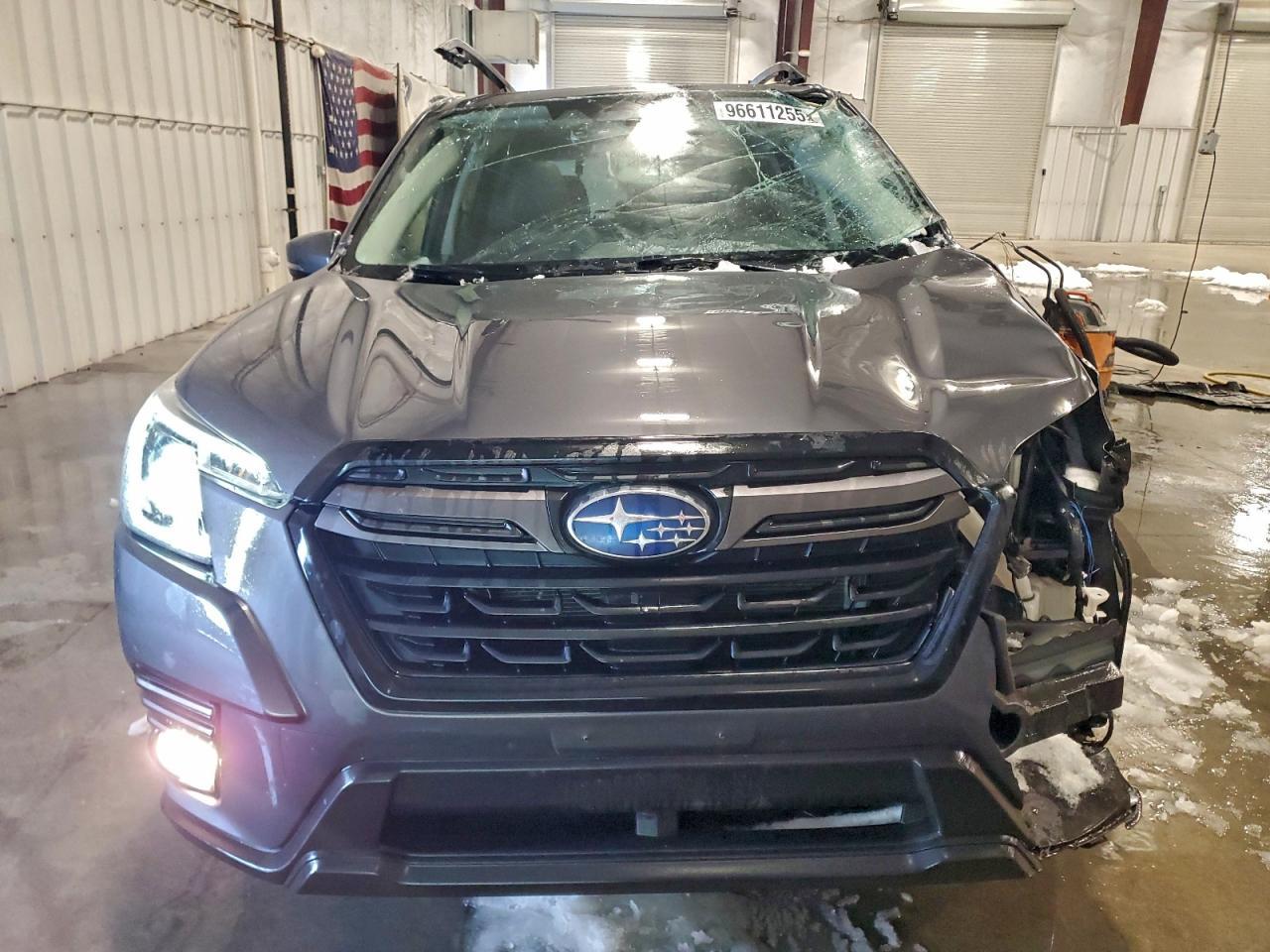 2022 SUBARU FORESTER