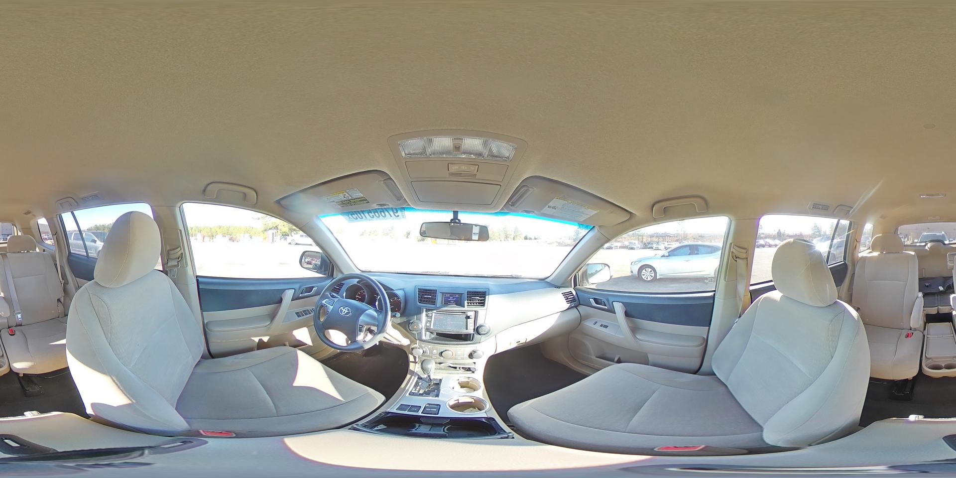 2013 TOYOTA HIGHLANDER