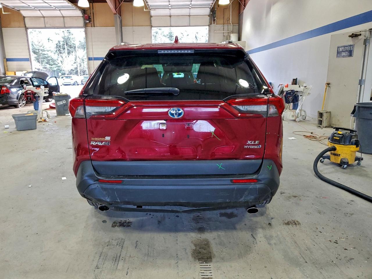 2019 TOYOTA RAV4