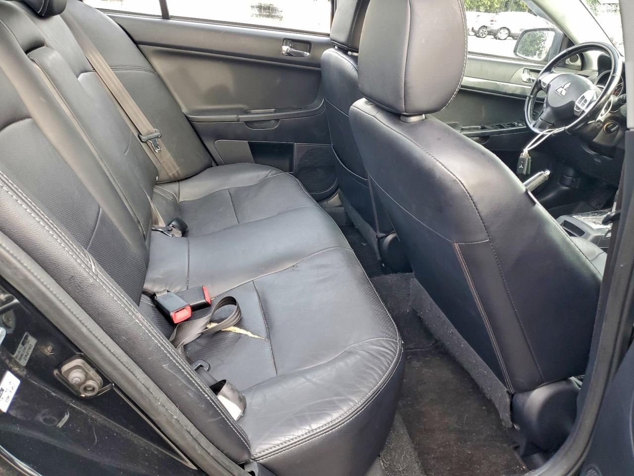 2011 MITSUBISHI LANCER