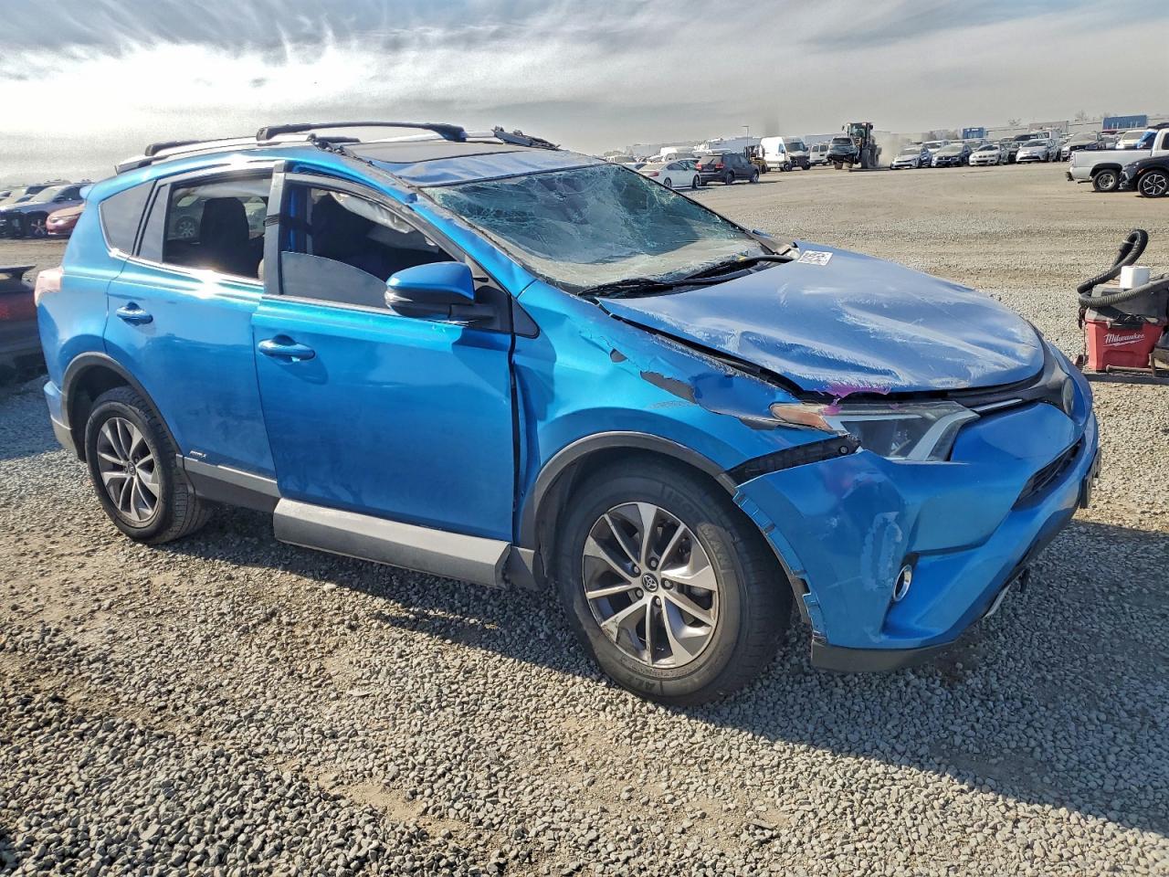 2017 TOYOTA RAV4