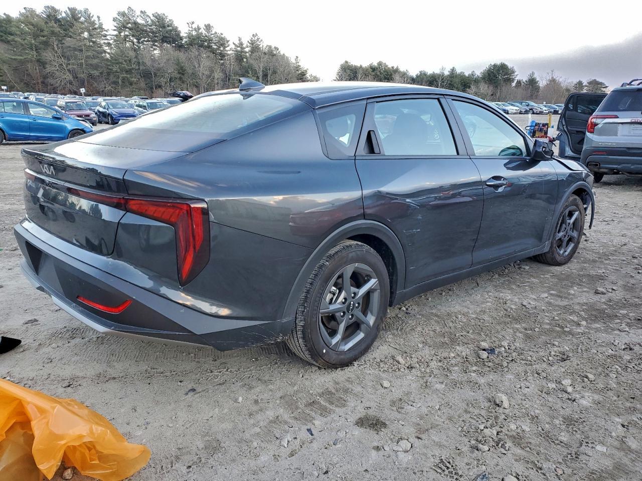 2025 KIA K4