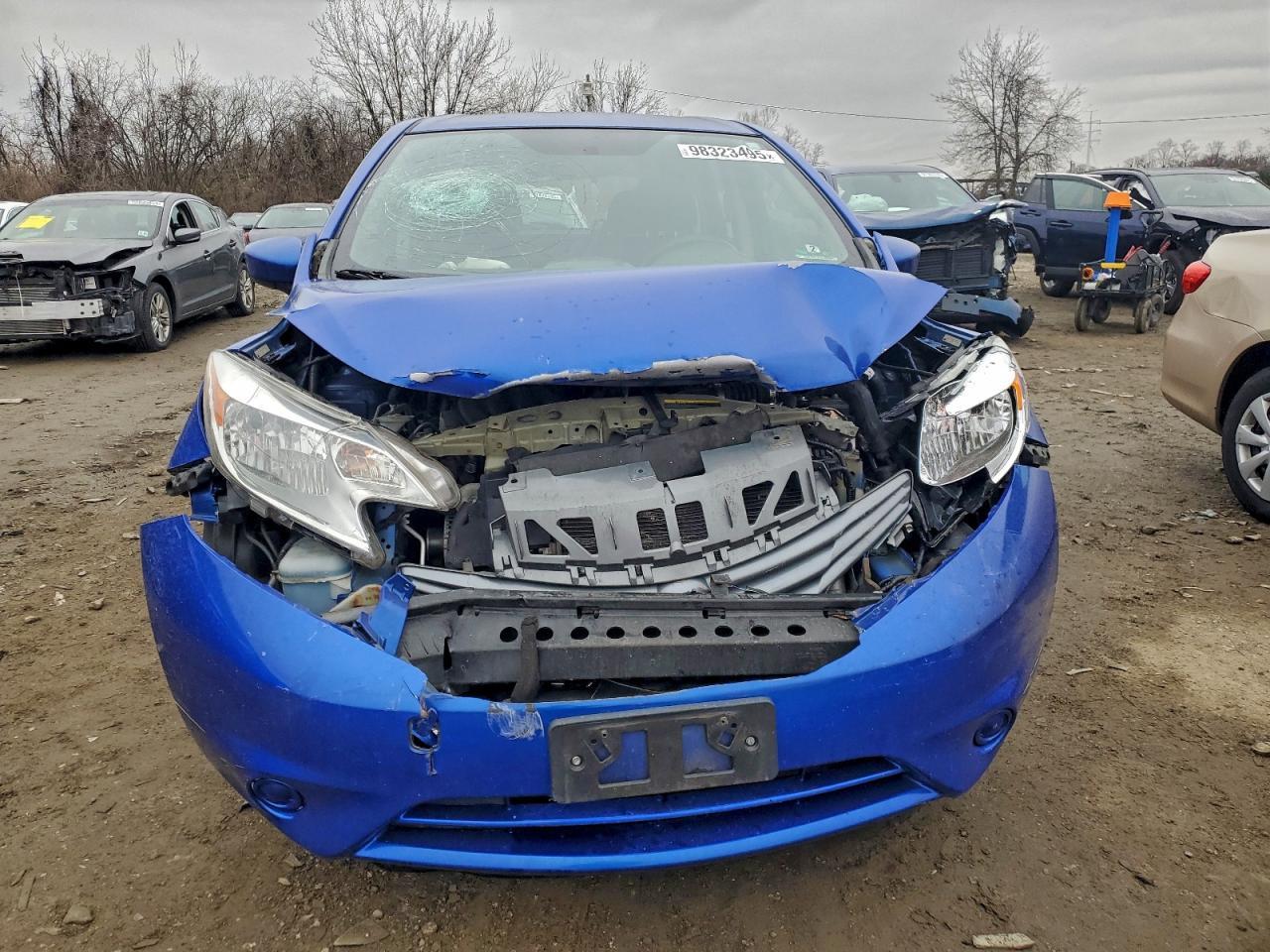 2016 NISSAN Versa Note