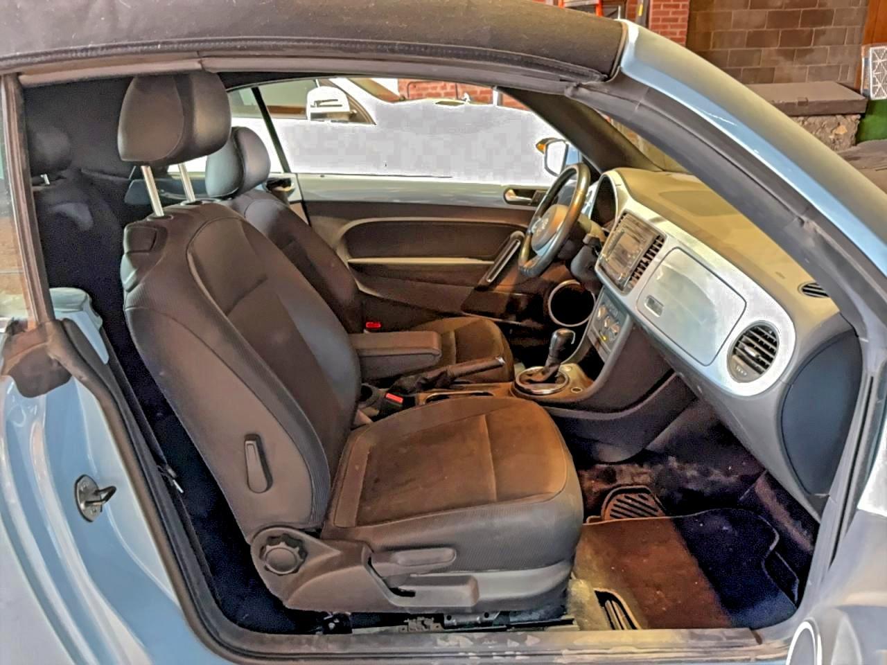 2013 VOLKSWAGEN Beetle