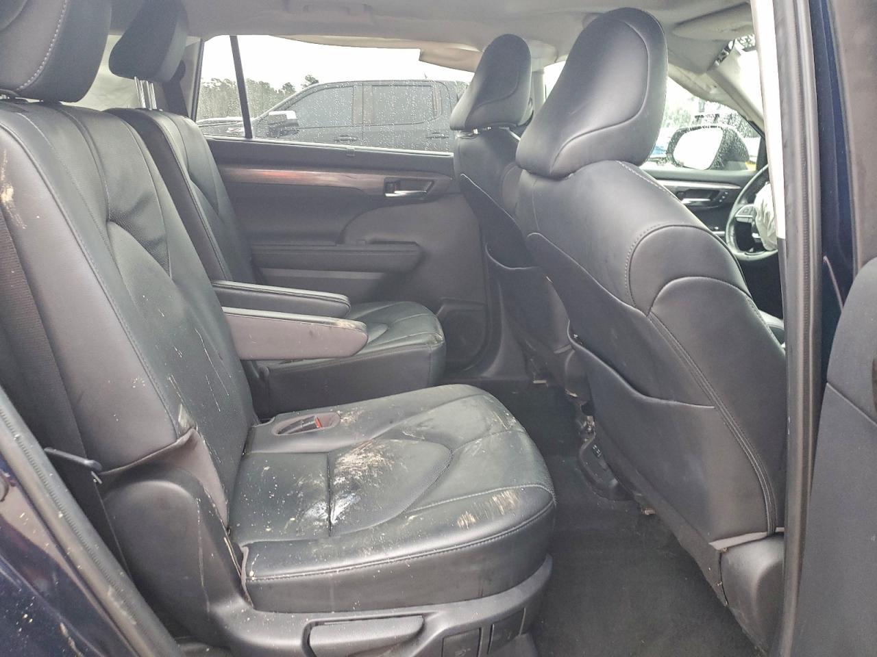 2020 TOYOTA HIGHLANDER
