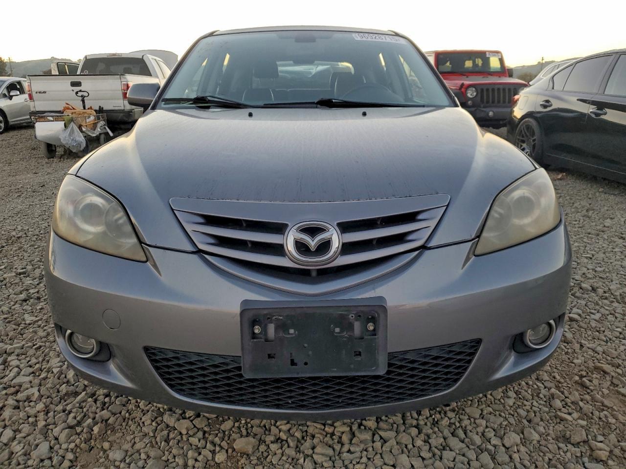 2006 MAZDA 3
