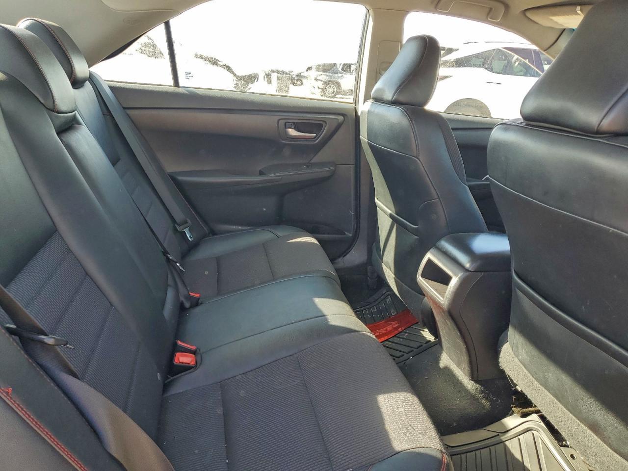 2017 TOYOTA CAMRY