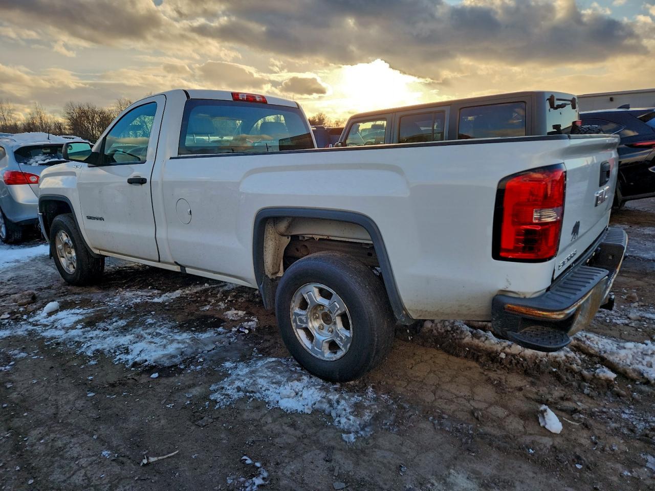 2016 GMC Sierra