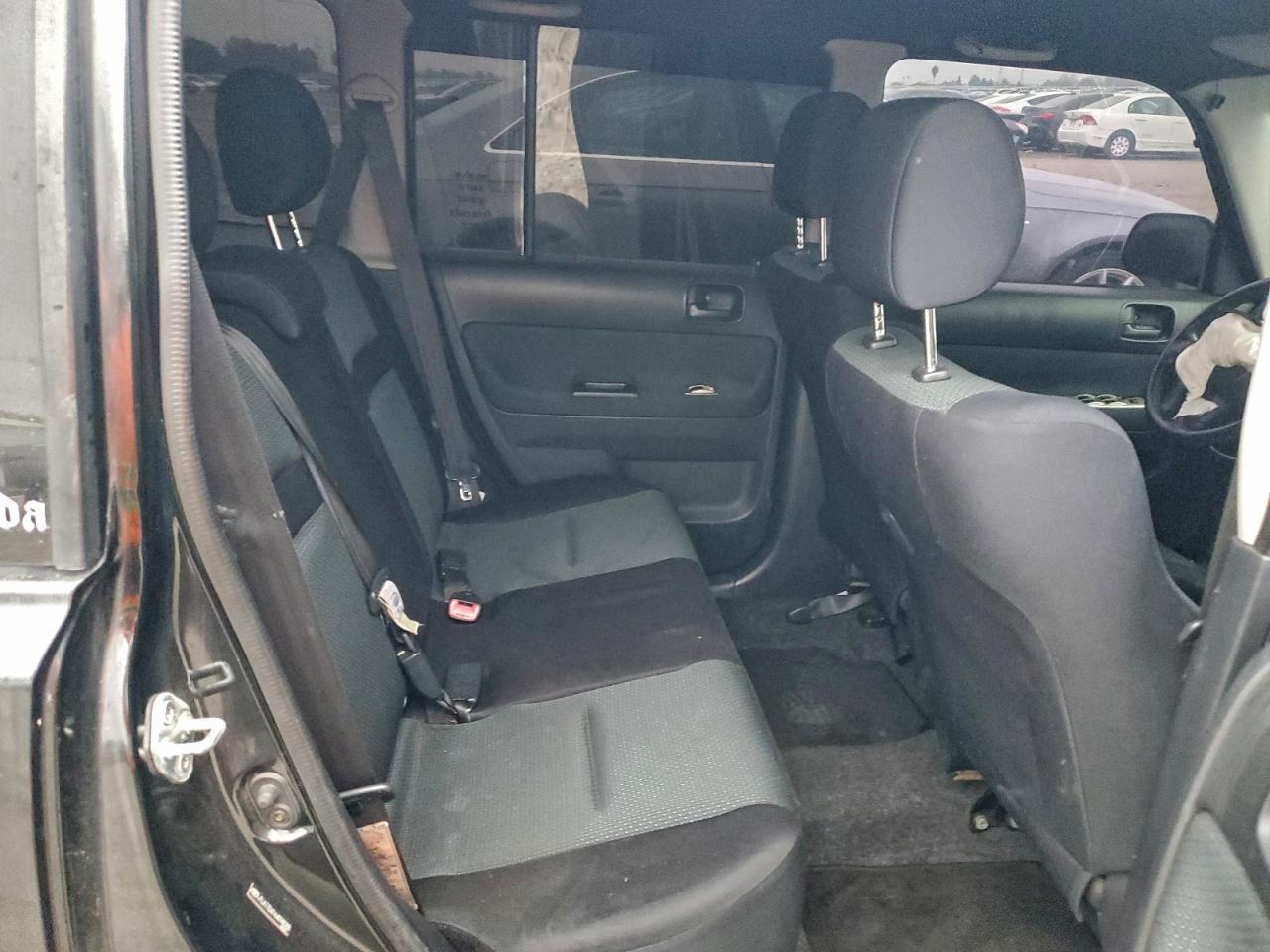 2006 TOYOTA SCION