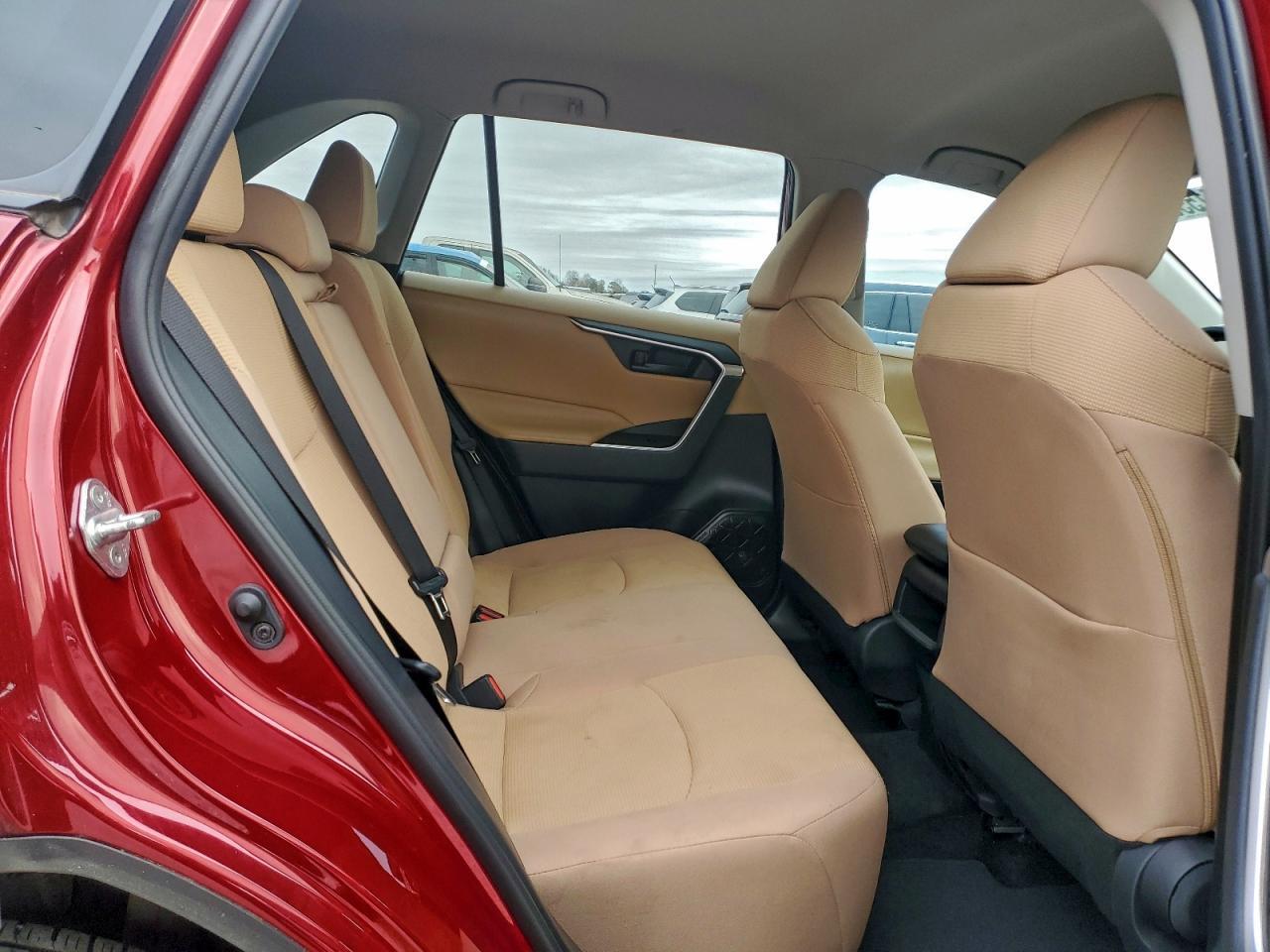 2019 TOYOTA RAV4