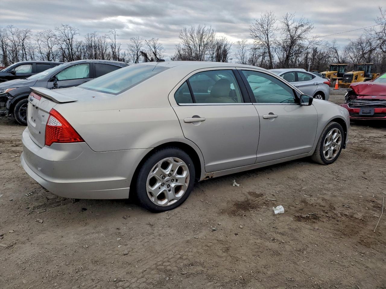 2010 FORD FUSION