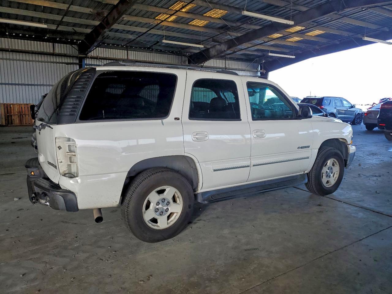 2004 CHEVROLET Tahoe