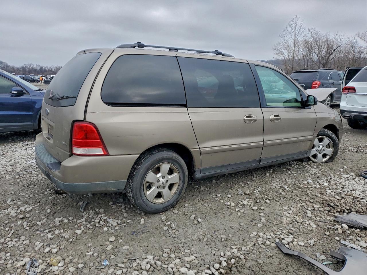 2005 FORD Freestar