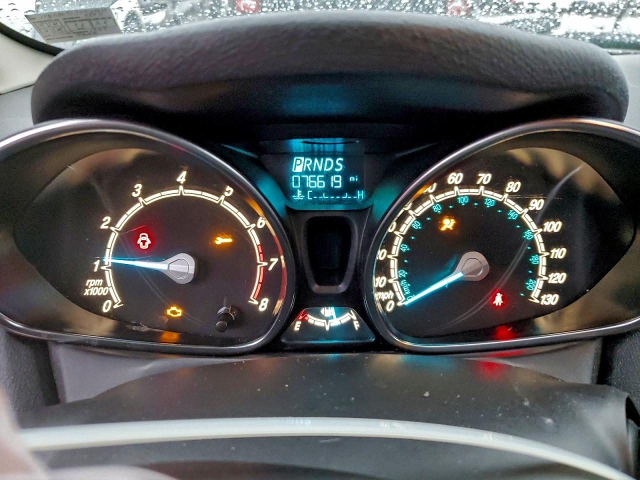 2016 FORD Fiesta