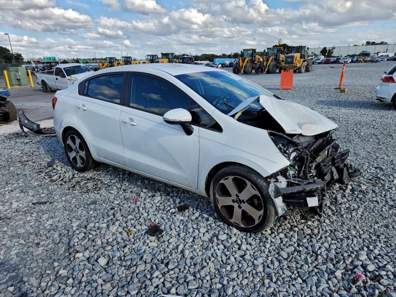 2014 KIA RIO