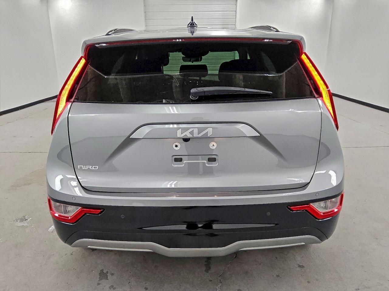 2023 KIA Niro