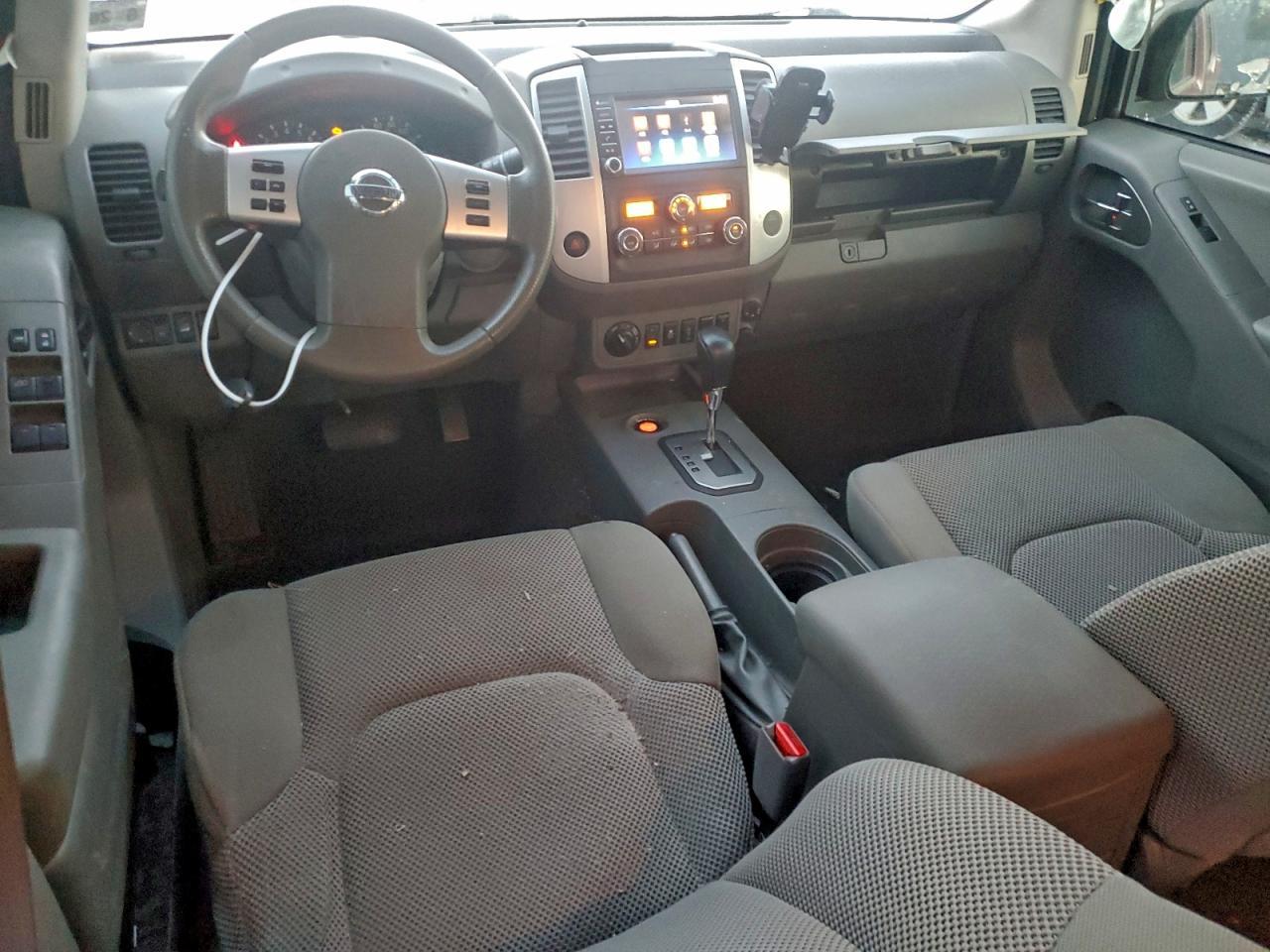 2020 NISSAN Frontier