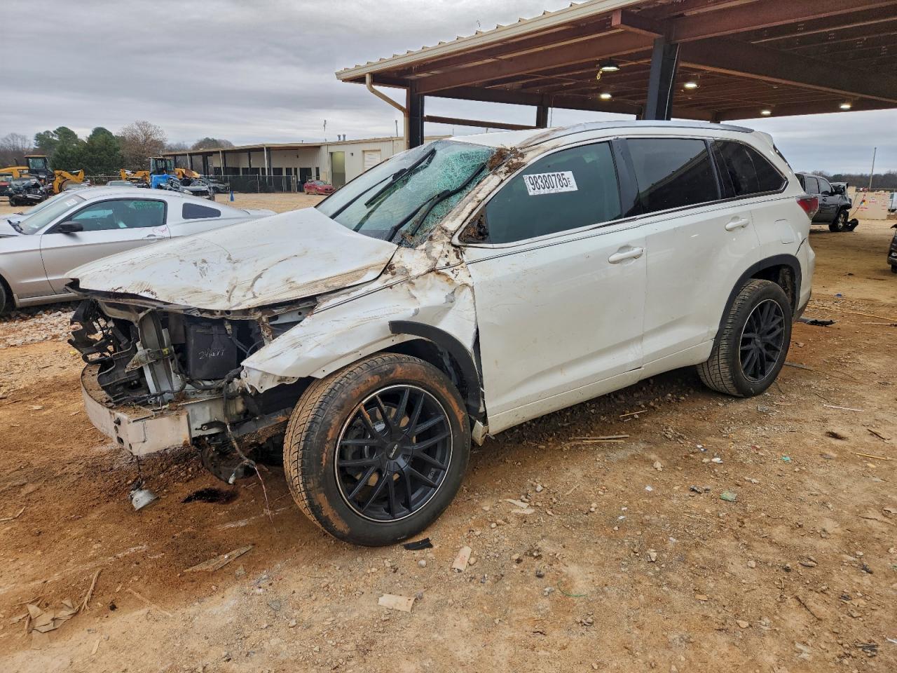 2015 TOYOTA HIGHLANDER