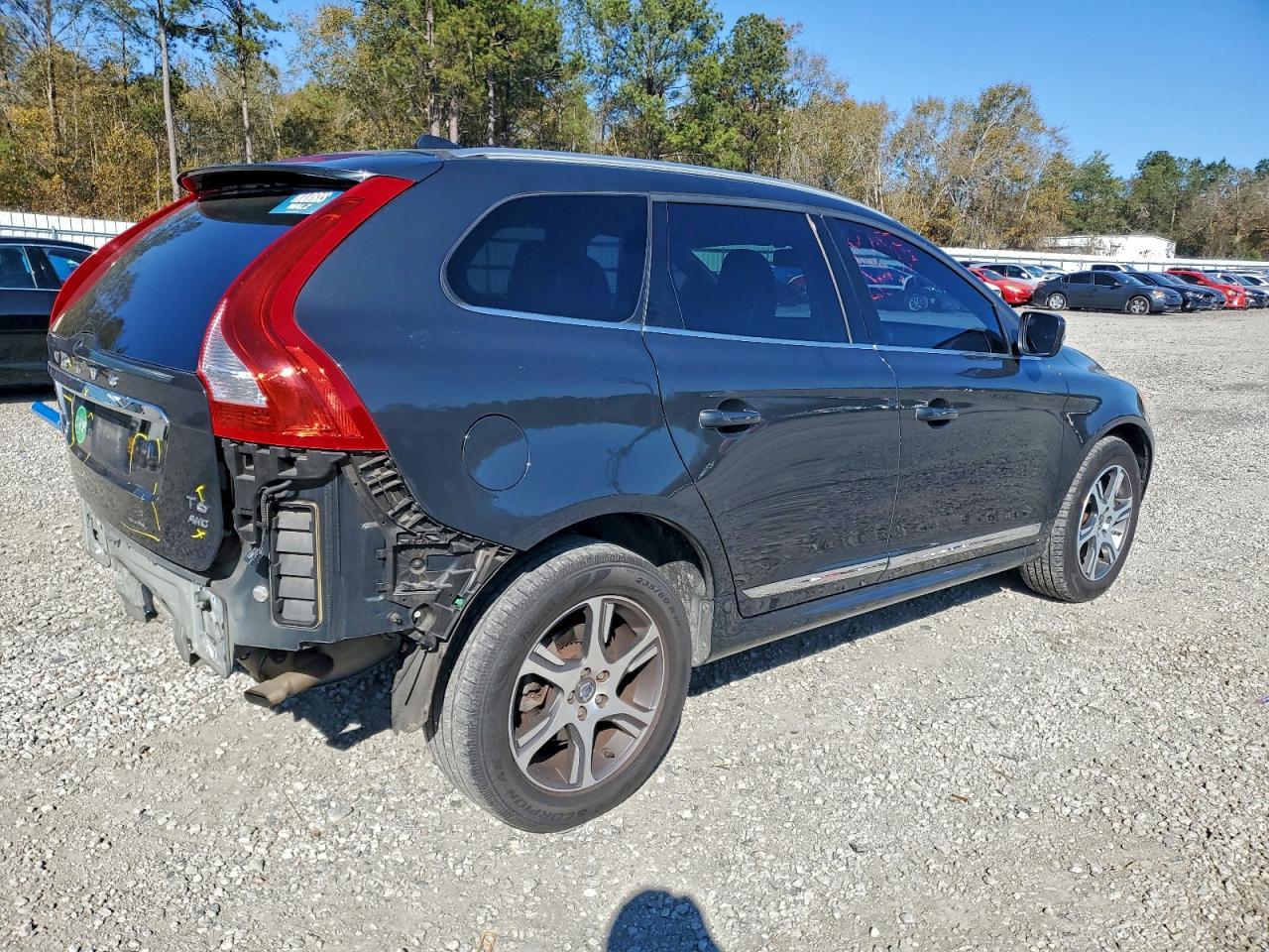 2014 VOLVO XC60